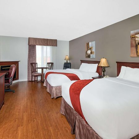 Ramada Plaza By Wyndham Gatineau/Manoir Du Casino Hotel Ngoại thất bức ảnh