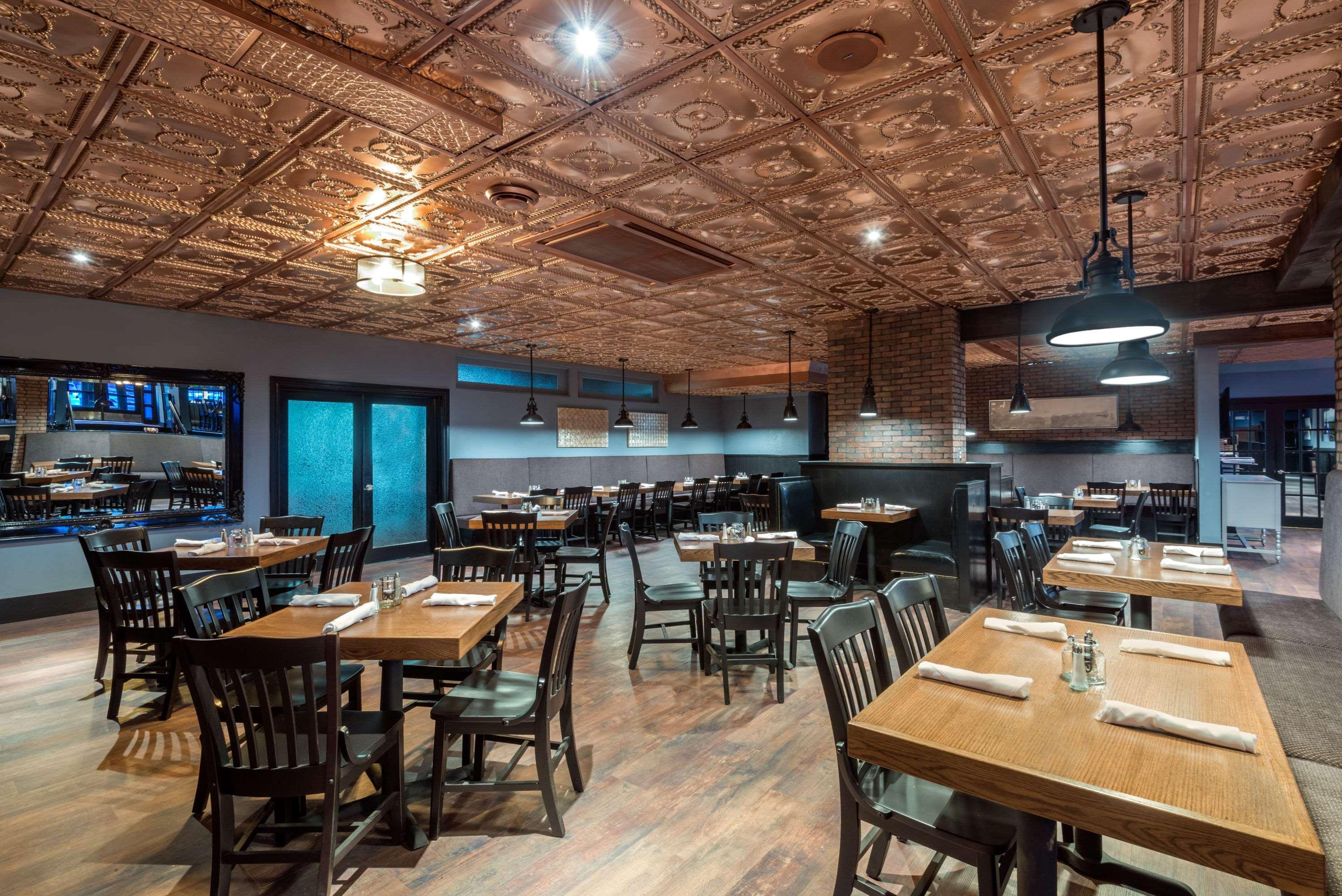 Ramada Plaza By Wyndham Gatineau/Manoir Du Casino Hotel Ngoại thất bức ảnh