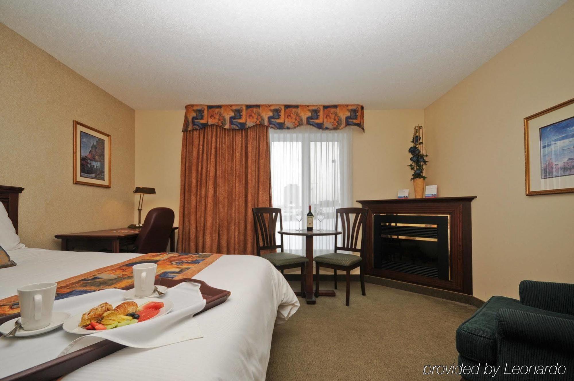 Ramada Plaza By Wyndham Gatineau/Manoir Du Casino Hotel Ngoại thất bức ảnh