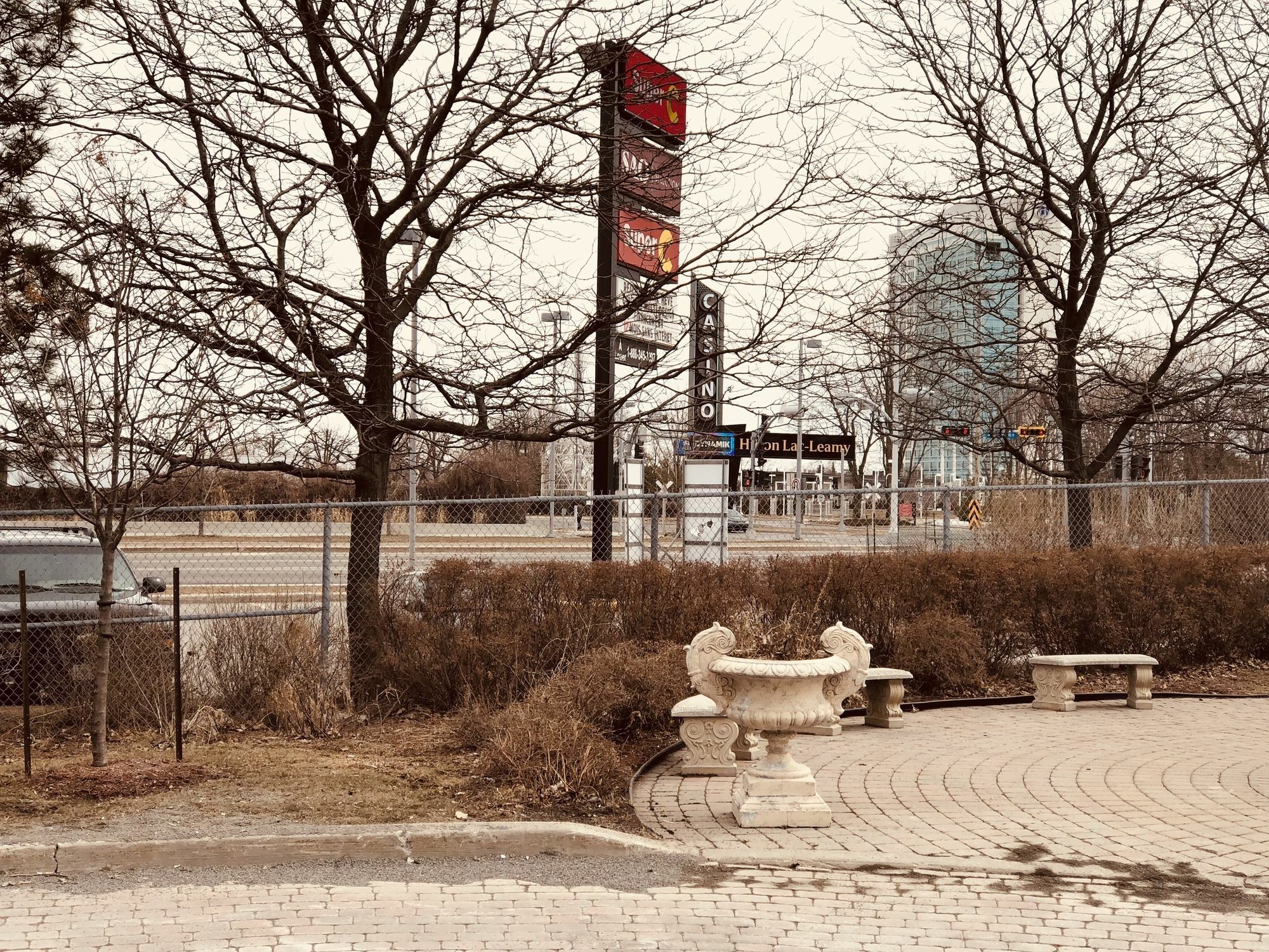 Ramada Plaza By Wyndham Gatineau/Manoir Du Casino Hotel Ngoại thất bức ảnh